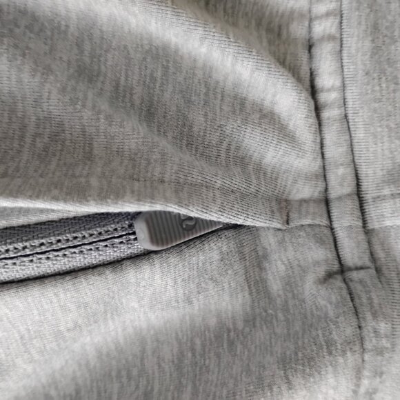 Lululemon High Rise Jogger - Picture 4 of 5